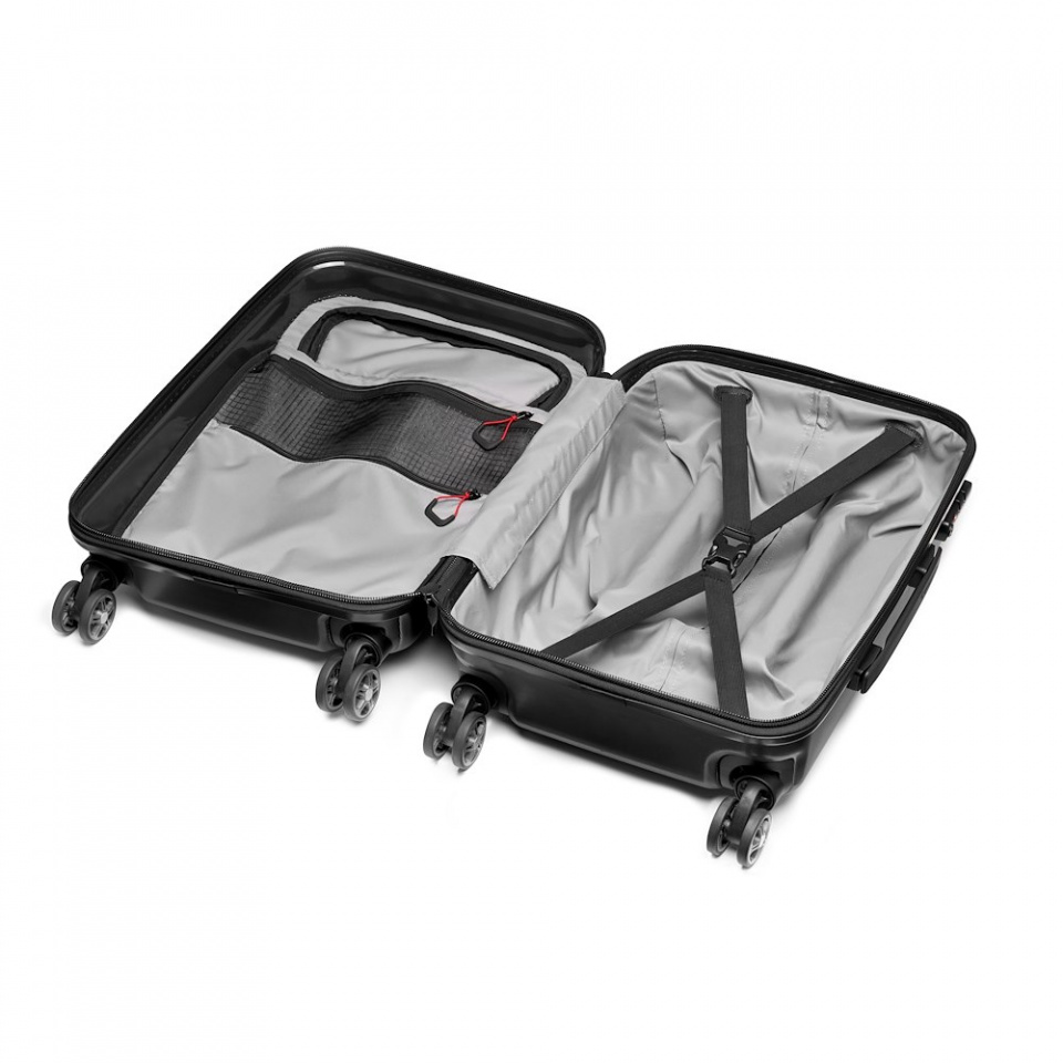 Leerer Manfrotto Spin-55, bereit für den Reiseeinsatz