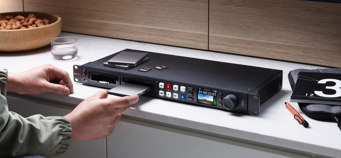 HyperDeck Studio HD Pro – Vier Medienschächte