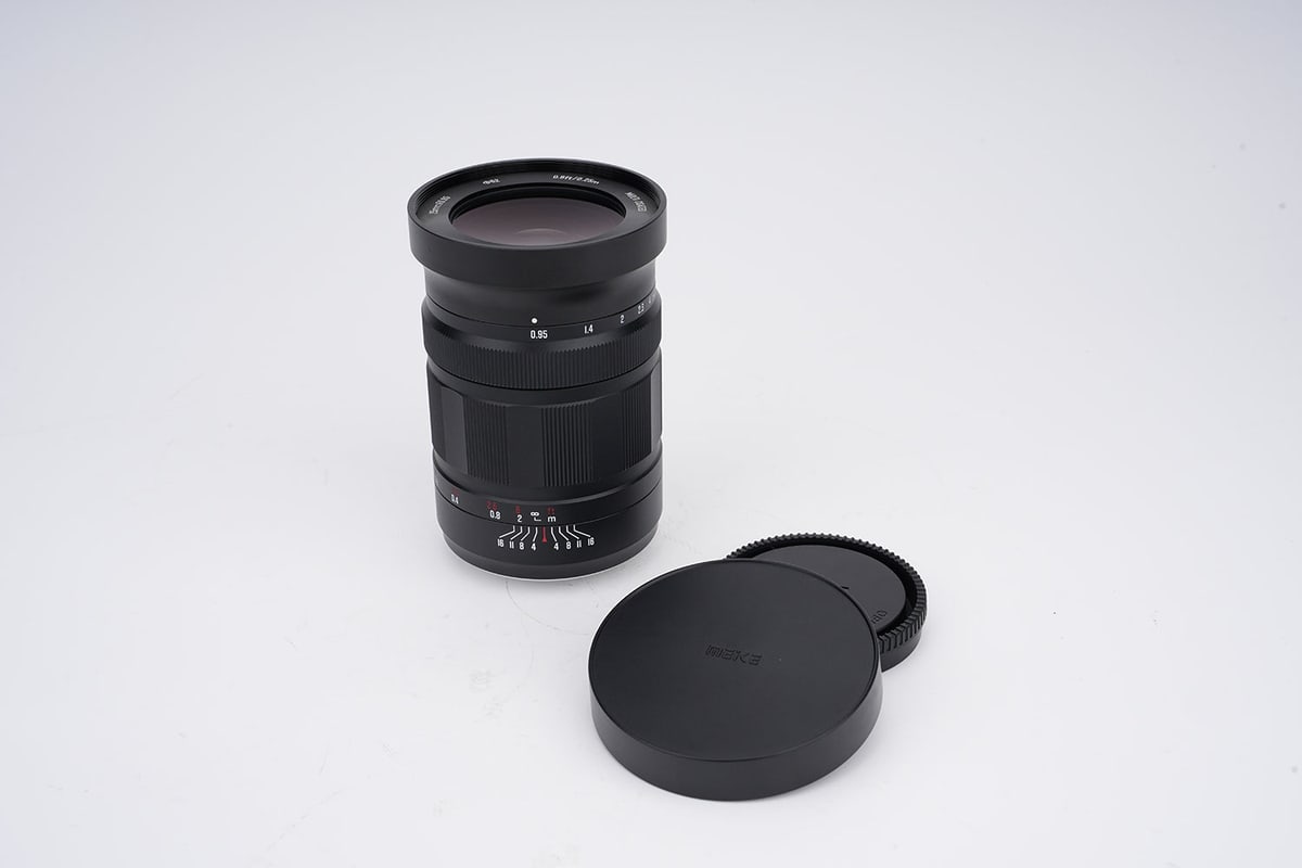 MK-25MM F0.95 Aps-C MFT