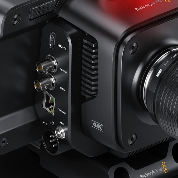 Blackmagic Design Studio Camera 4K Pro G2 – Anschlüsse an den Seiten
