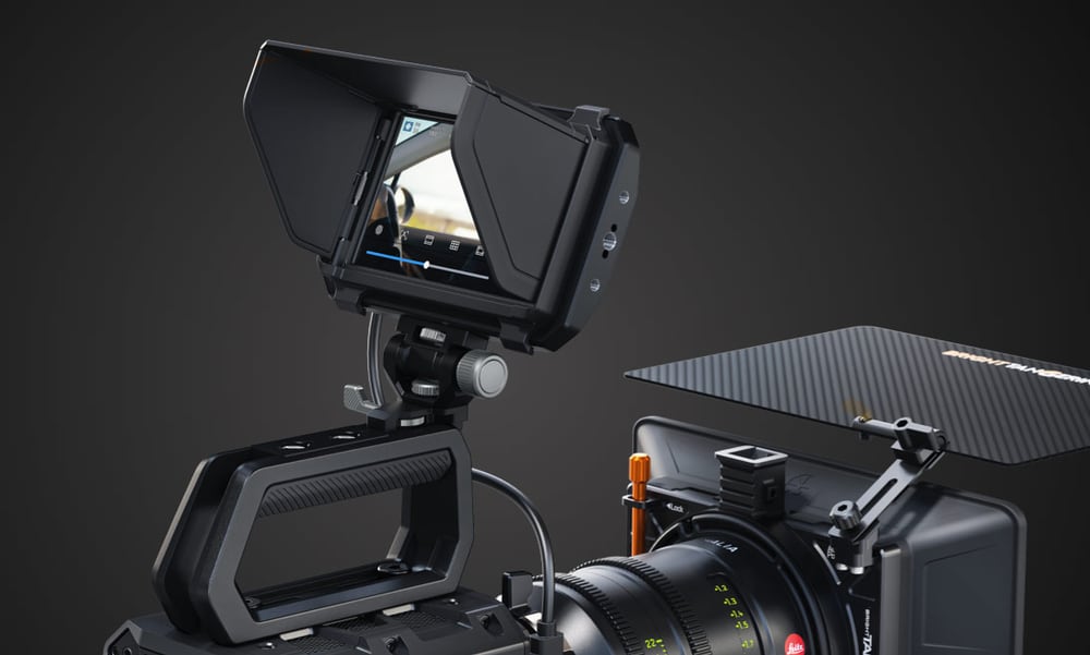 Blackmagic PYXIS Monitor – 1500 Nits und Sonnenblende