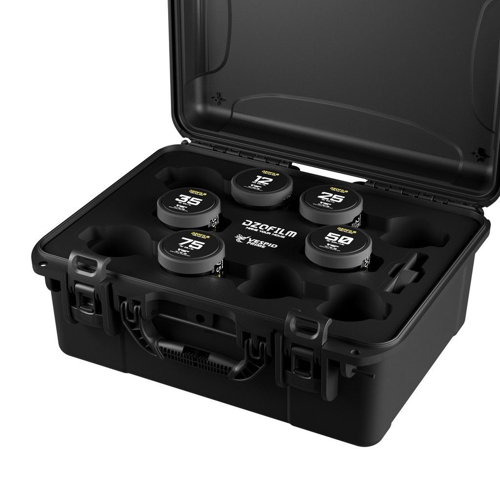 Hartschalenkoffer und Objektive des DZO Optics Vespid Prime 5-Lens Kit