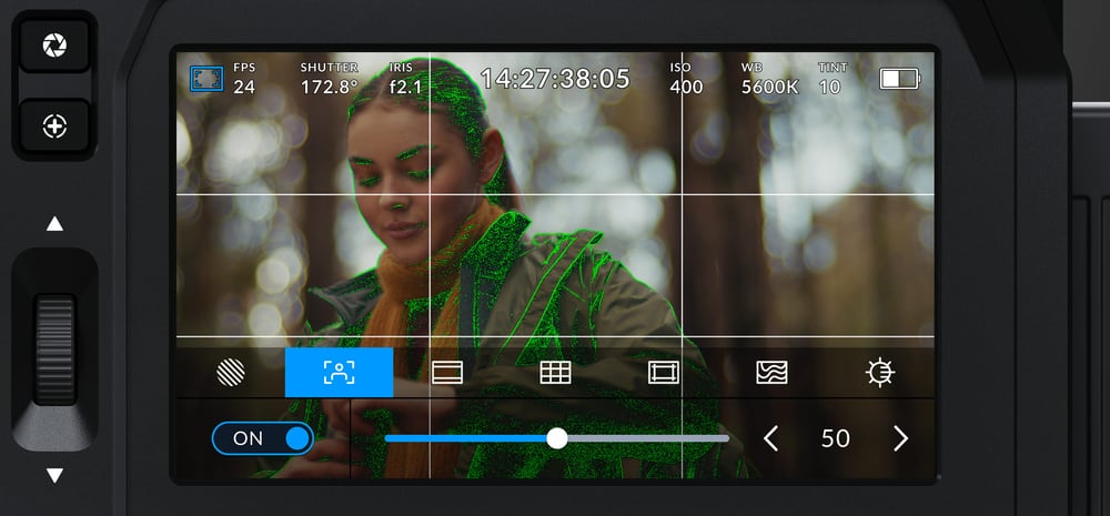 Blackmagic PYXIS 12K EF – Großes 4″-Touch-Display