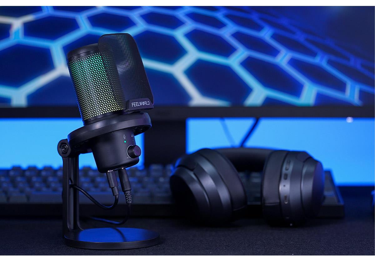 headphone monitoring- mic