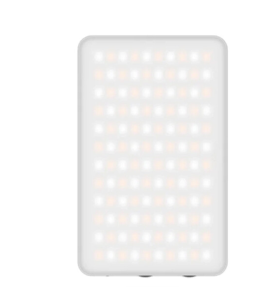 Kompaktní rozměry a montáž světla Ulanzi VL120 RGB