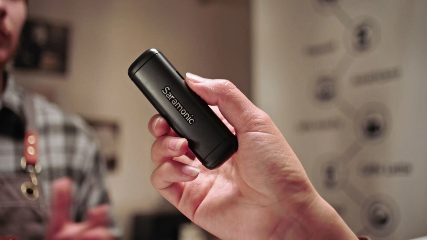 Saramonic Air SE-02 – Handmikrofon für Straßeninterviews