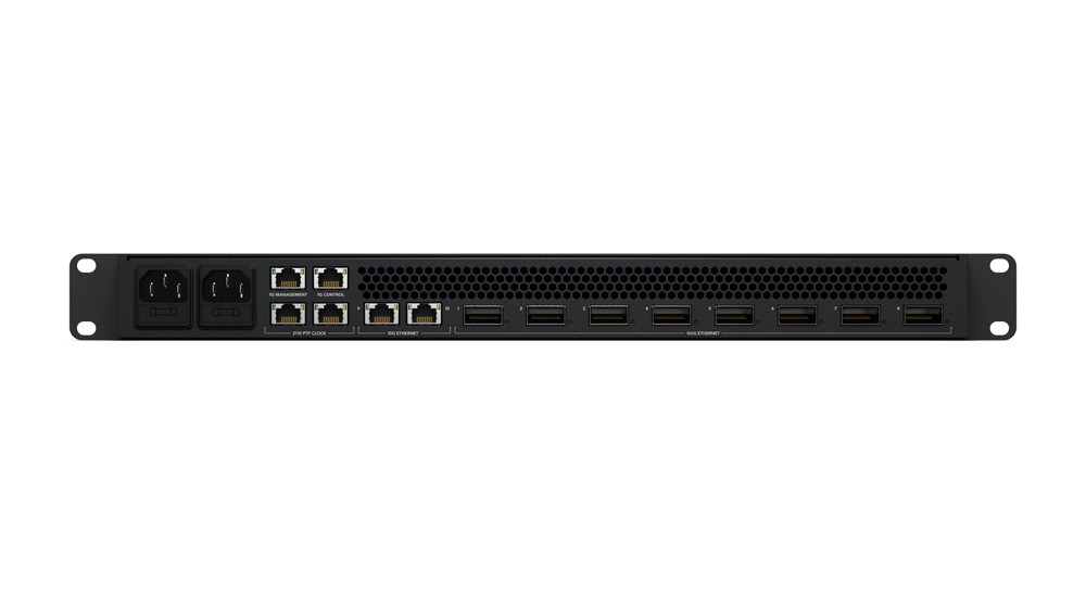 Rückseitige Anschlüsse des Blackmagic Ethernet Switch 820