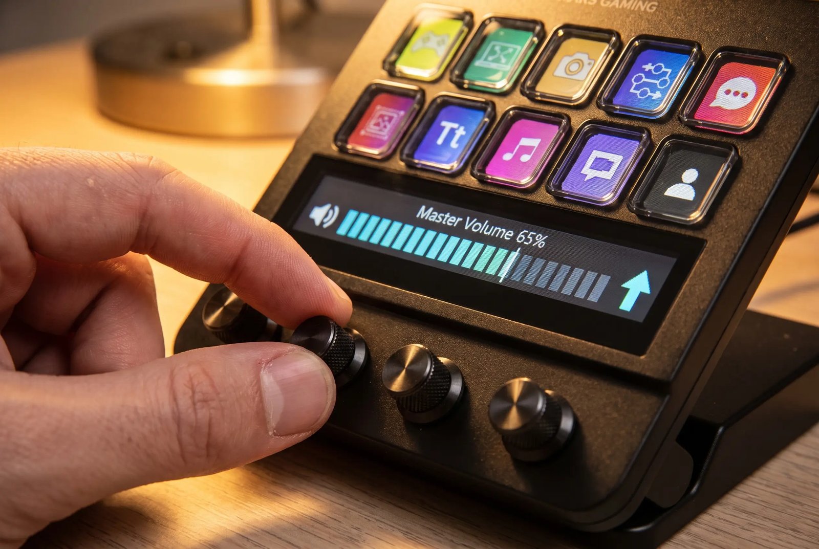 Drehregler und Touch-Display