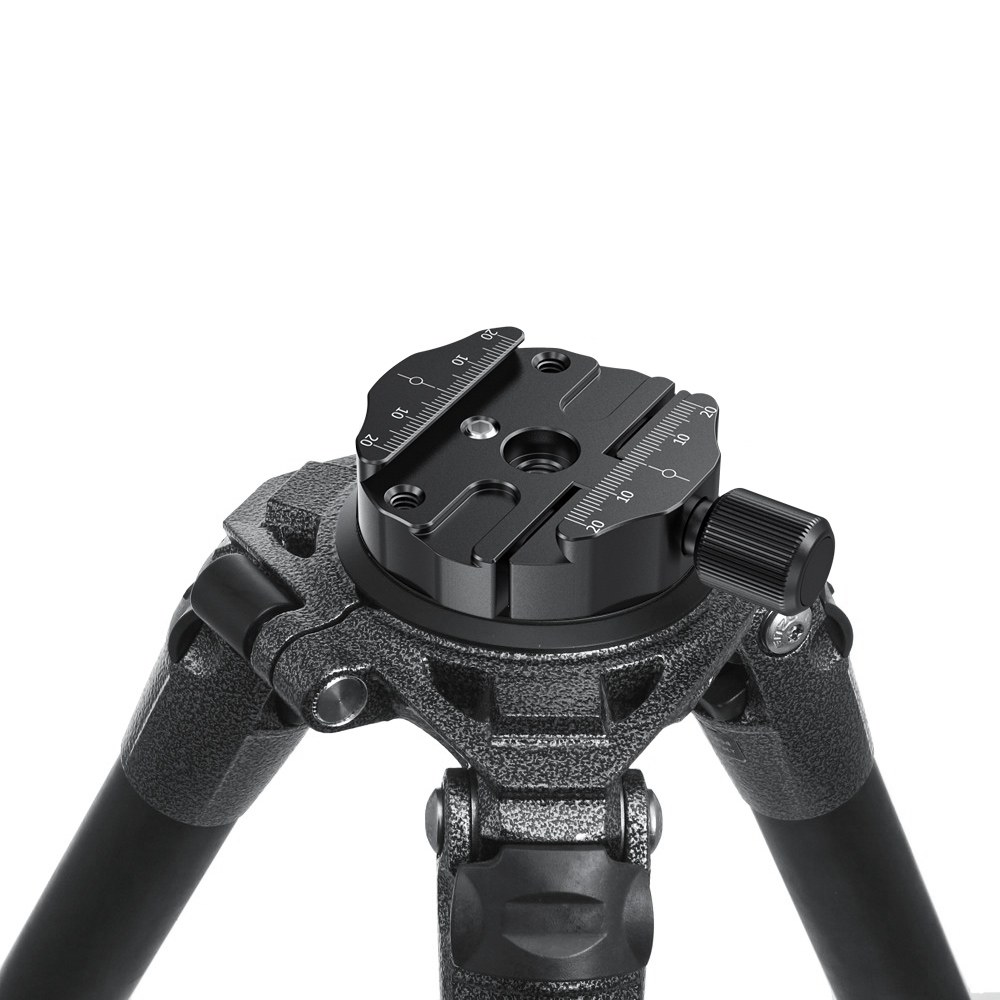 Tripod Head Quick Switch Clamp with Plate (Small, Arca-Swiss Style)
