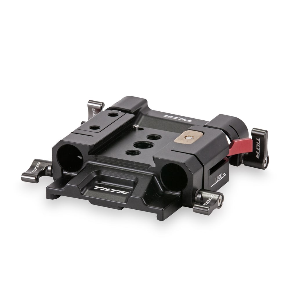15-mm-Rohre unter dem Cage der Canon C70
