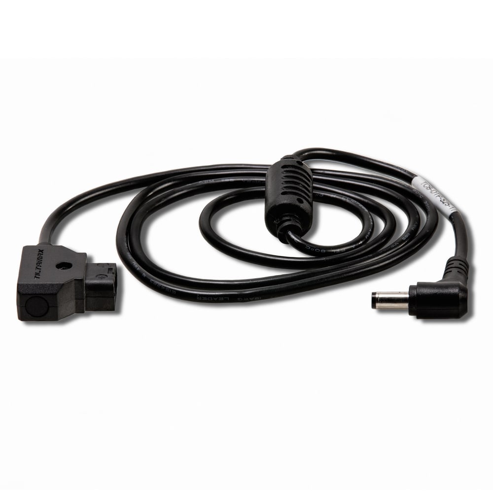 P-Tap auf der einen, DC 5,5/2,5 mm auf der anderen Seite