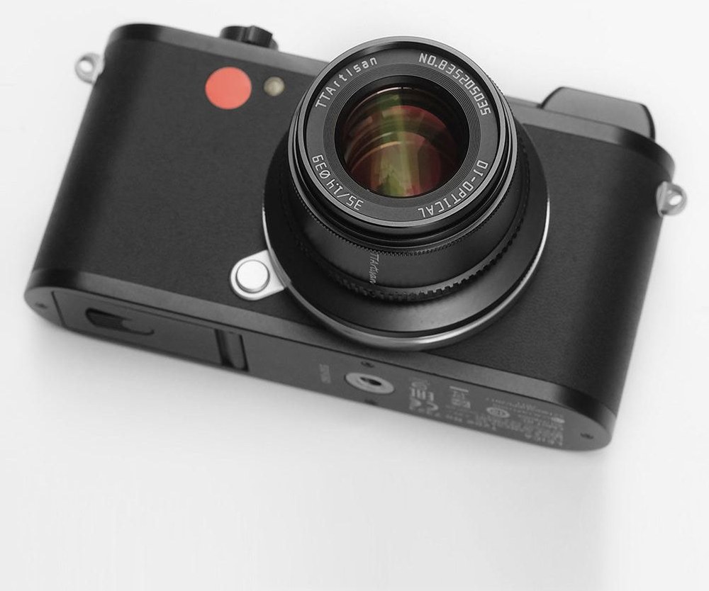 TTArtisan APS-C 35mm F1.4 – Etwa 180 g im Vollmetallgehäuse