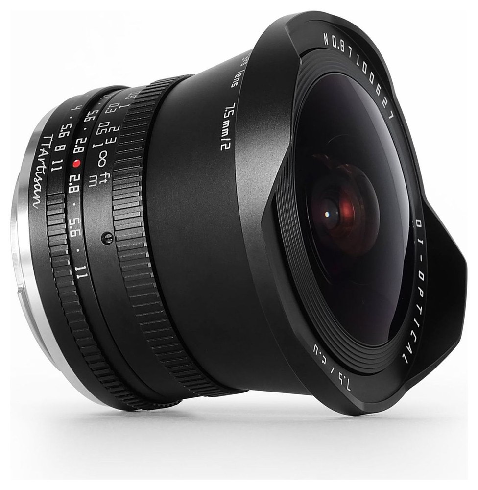 TTArtisan APS-C 7.5mm F2 Fisheye – Optik aus 11 Elementen