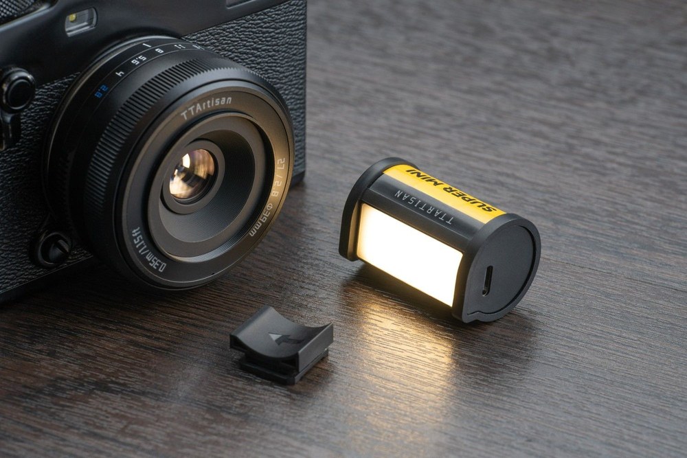 TTArtisan Mini LED Light – Laden über USB-C