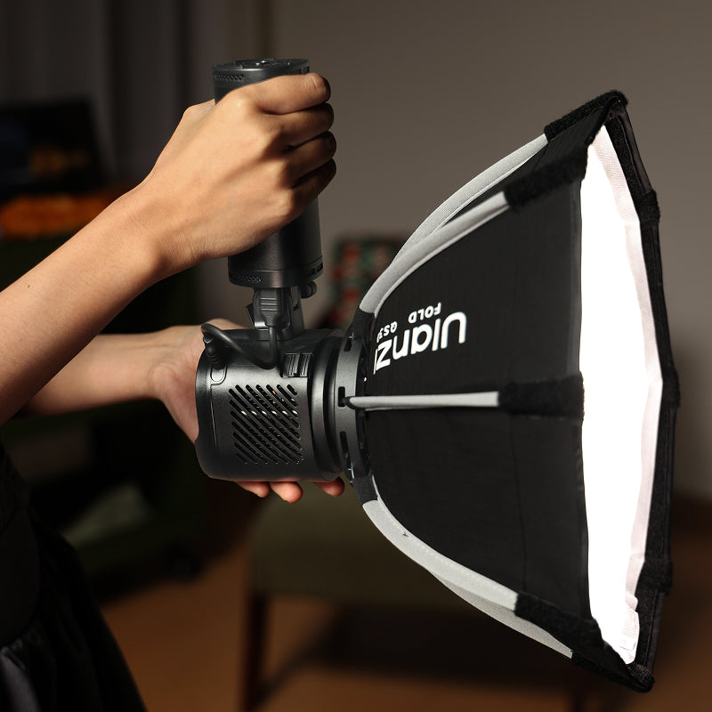 Ulanzi LC60 LightOn – Mini Bowens pro softbox i klapky