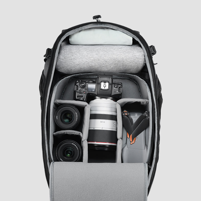 Ulanzi TP01 Travel Photography Backpack 25L – Vložka na tělo a čtyři objektivy